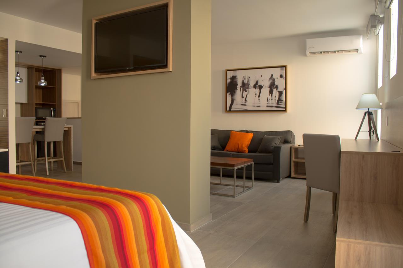 Hangar Inn Guadalajara Aeropuerto San Jose del Castillo Экстерьер фото